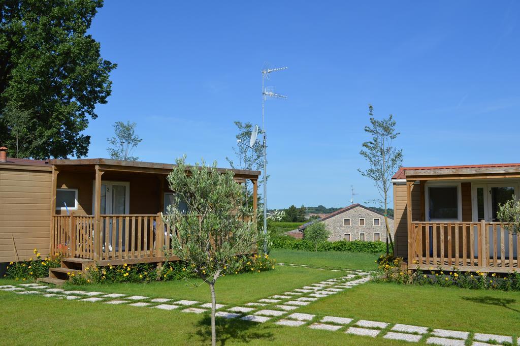 Seiterre Agriturismo Tenuta San Leone Villa Valeggio sul Mincio Eksteriør bilde